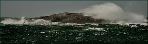 Inundation of Bald Rock w sig DSC_3363