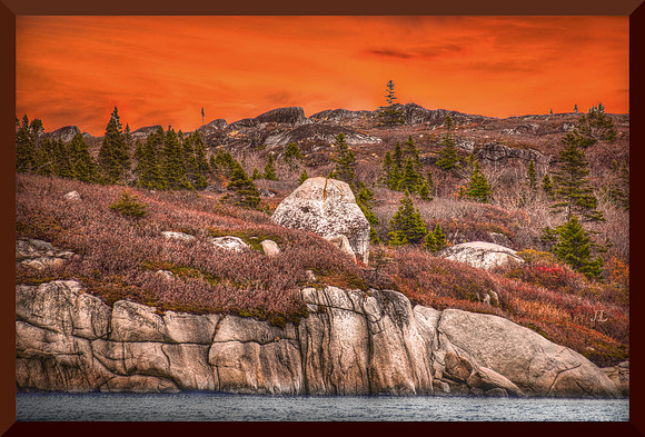 Red Sky over Rogues Roost for web DSC_0313