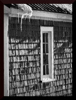 Boathouse window b&w DSCN0166