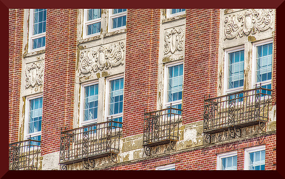 Aging Grandeur for web DSC_0964
