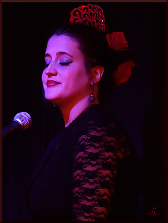 Flamenco en Rouge - Brenley Heaver w sig DSC_2945
