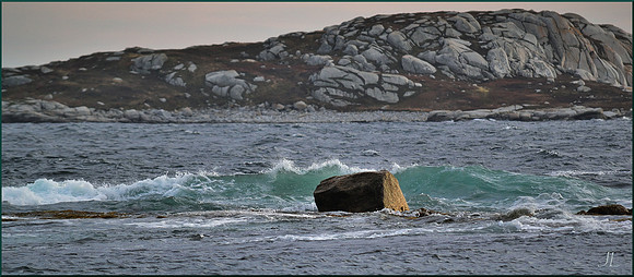 Shoals at the Harbour Mouth w sig DSC_0394