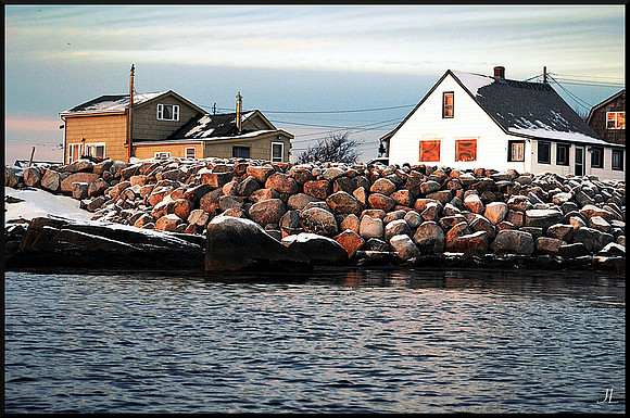 Breakwater - with border