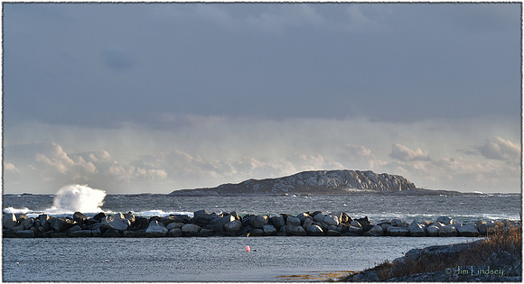 Sea Wall w border DSC_0452