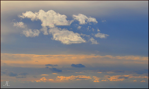 Clouds 21 w sig