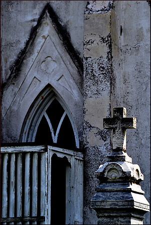 Concrete Church Study 5 w sig