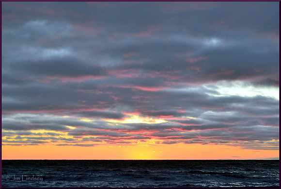 The Very Last Rays w border DSC_0350