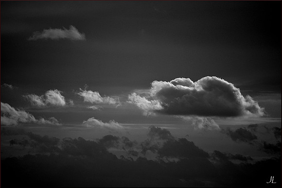 Clouds 18 w sig