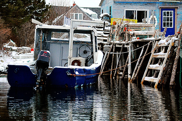 Fishing Boat in Winter with border