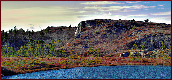 Lay of the Land w border DSC_0397