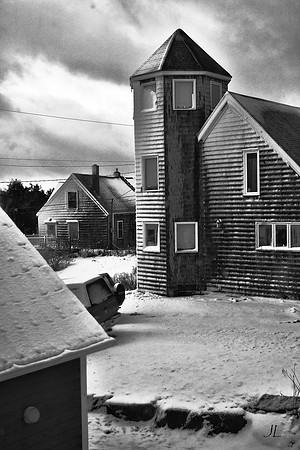 Snowy Village Scene w sig DSC_0617