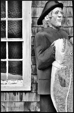 Wooden Fisherman w border DSC_0584