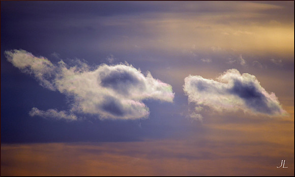 Clouds 12 w sig