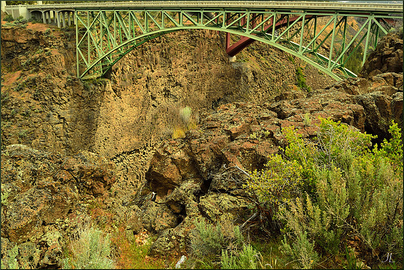 Tale of Two Bridges w sig DSC_0866