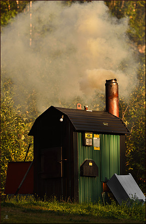 Smokehouse - East Dover w sig DSC_1780
