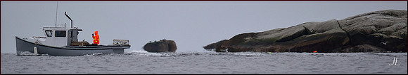 Water Everywhere and a Bottle in Hand DSC_0745