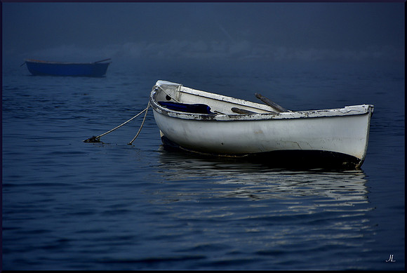 Skiff in Fog DSC_7857