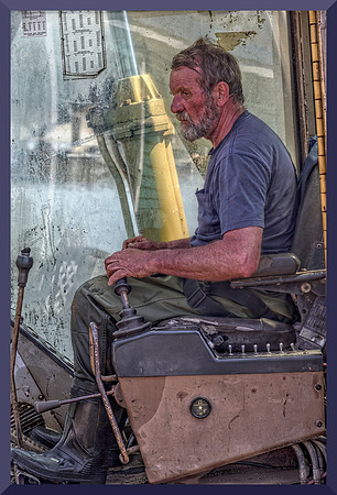 Dave Francis in his machine for web DSC_2299