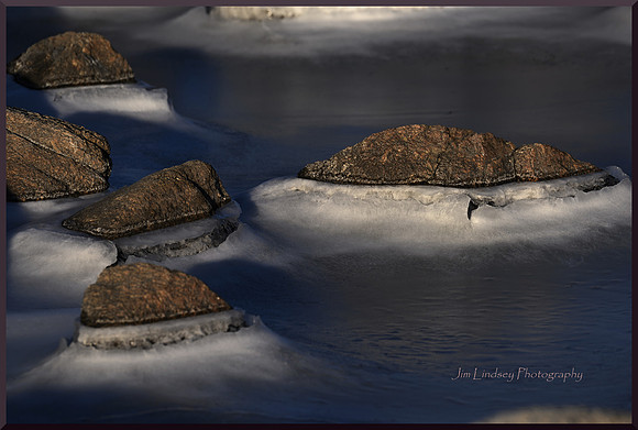 An Elegance of Frozen Rocks DSC_3318