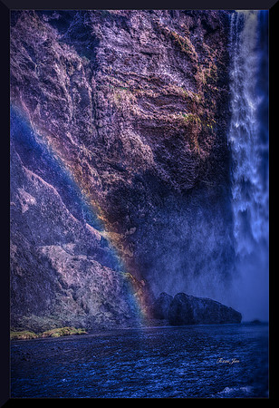 Waterfall Rainbow for web DSC_5520