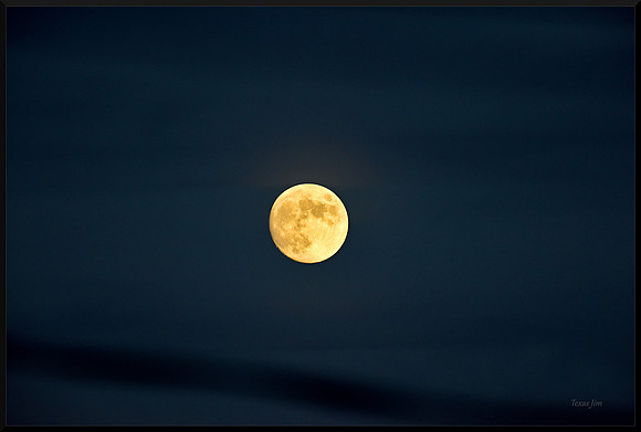 Full  Moon for web w sig-bord DSC_8354