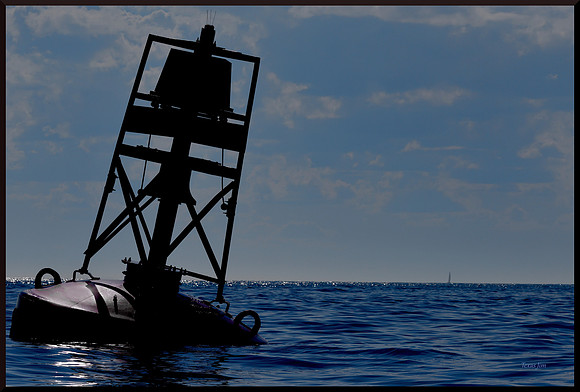 Hard-Working Bells of the Sea w sig-bord DSC_8744