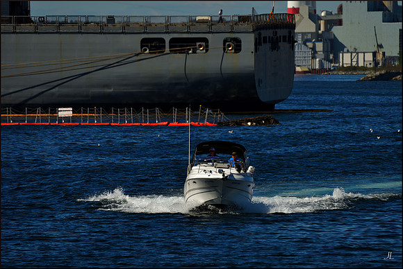 Vessels in Halifax Harbour w sig for web DSC_2637