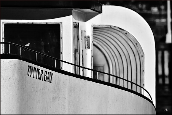 Tour Boat Lines w sig DSC_3282