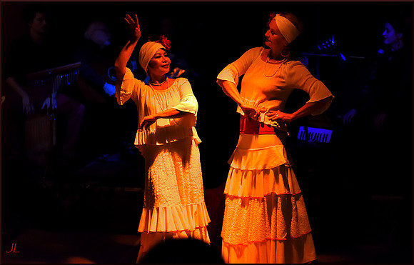 Flamenco en Rouge - Ruth Pacis and Marina Roussakova w sig DSC_2938
