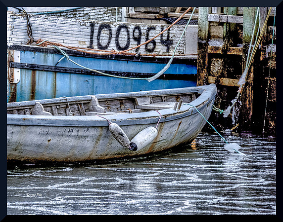 Boats in Ice 1 for web DSC_4383